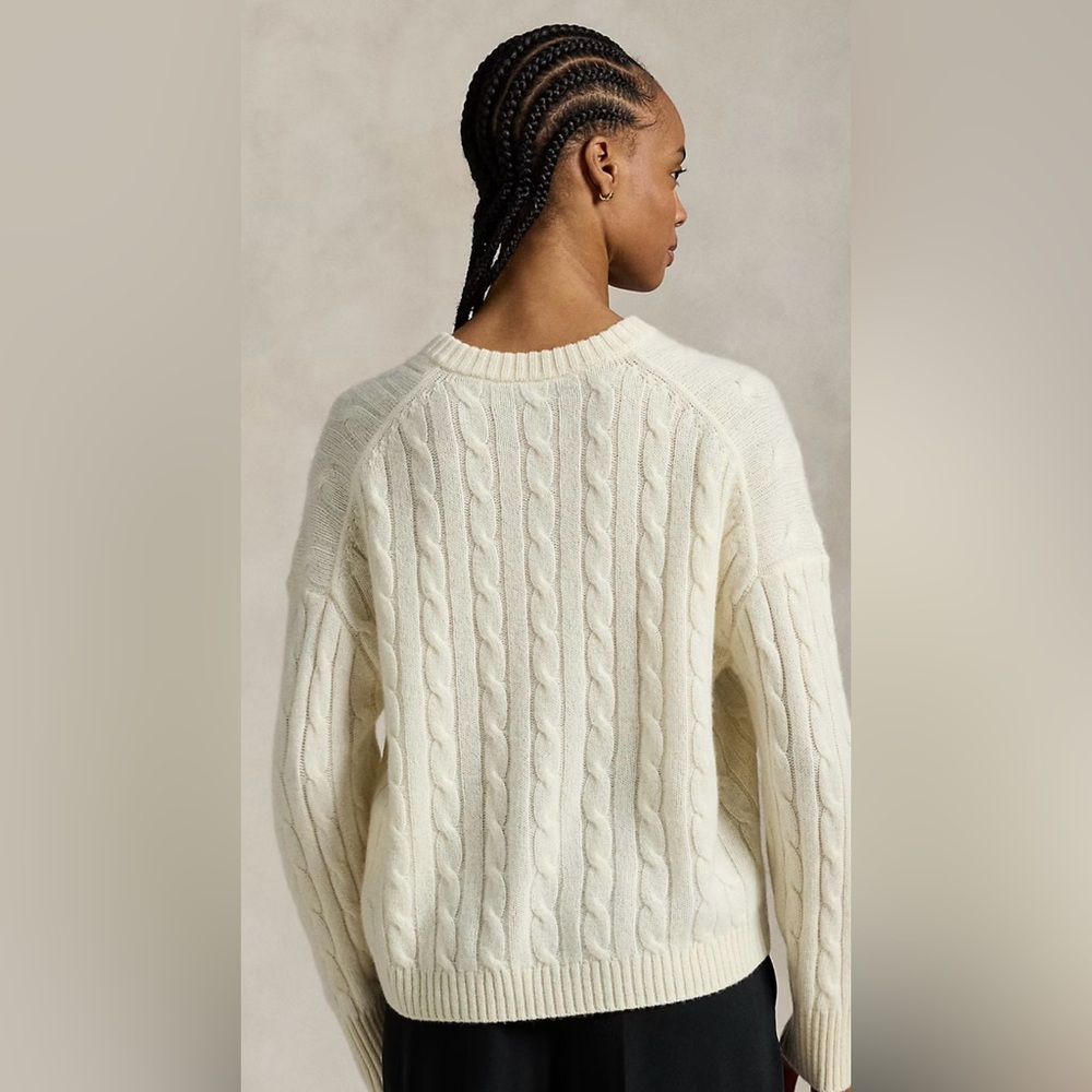 Polo Ralph Lauren Cable-Knit Cashmere V-Neck Sweater - Picture 4 of 10